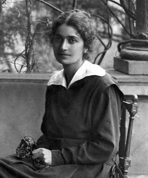 File:Kristine Sharashidze (1919).jpg