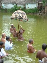 File:Thiruindalur Temple.jpg