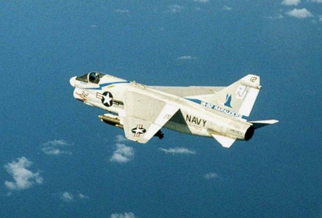 File:A-7C from VA-82 Mauraders over Vietnam.jpg