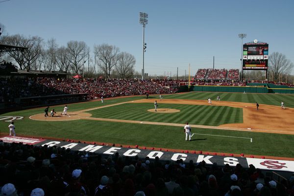 File:Carolina Stadium2.jpg