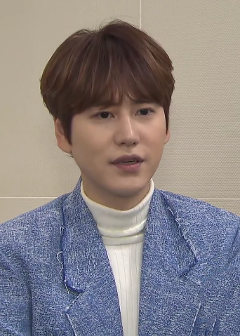 File:Cho Kyuhyun 20161120 01.png