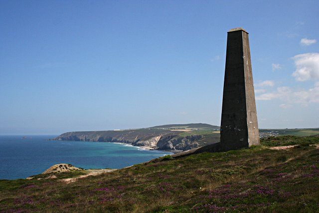 File:Clifftop Tower - geograph.org.uk - 187176.jpg