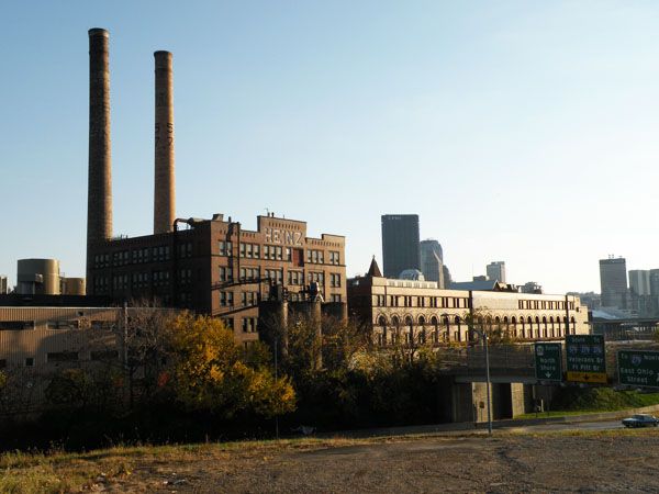 File:HeinzCompanyPittsburghPA.jpg