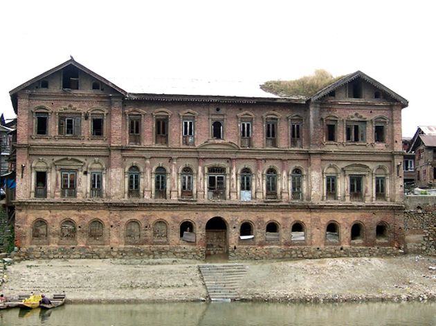 File:Lal ded School.jpg