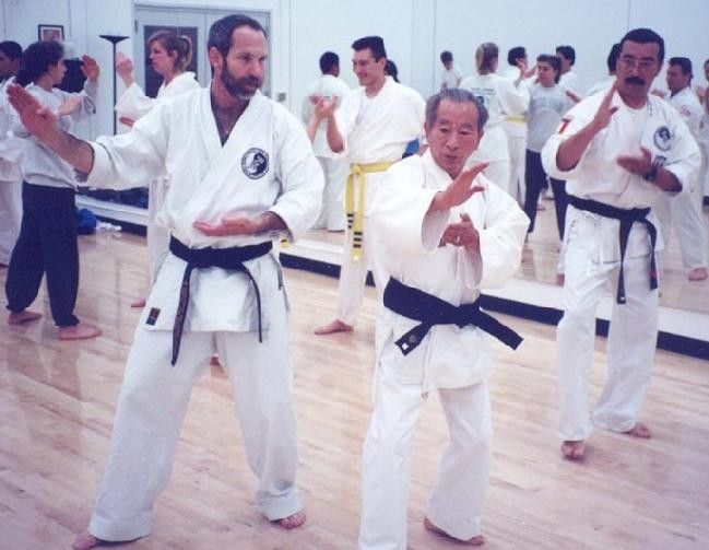 File:Nam Suk Lee trains with students.jpg