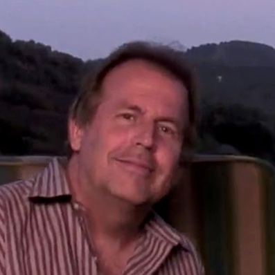 File:Terry Rossio (2009) (cropped).png