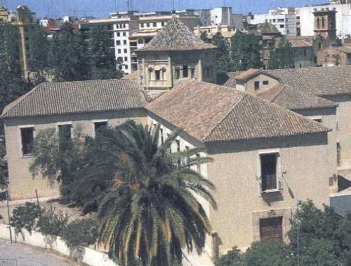 File:Valencia.Hospital de los Pobres Inocentes.jpg