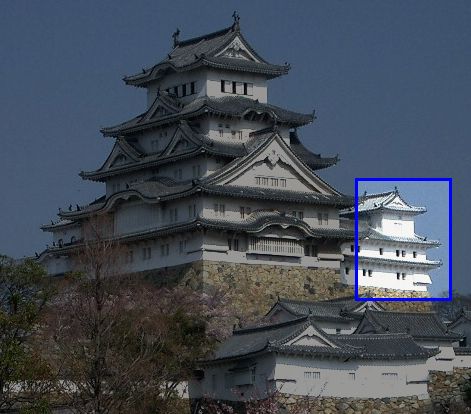 File:Castle Himeji sakura01 focused.jpg