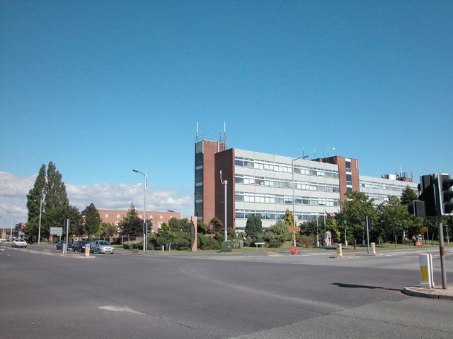 File:Council Offices - geograph.org.uk - 34846.jpg