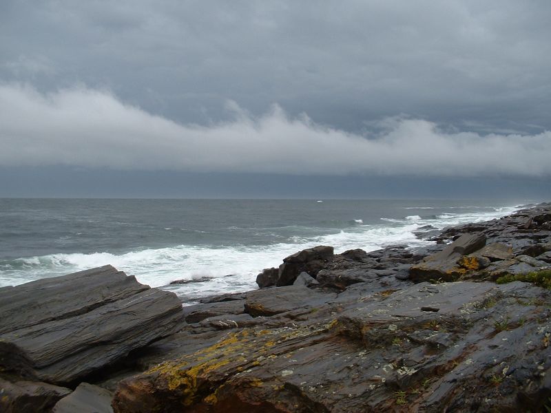 File:Darkening sky at Maine beach.jpg