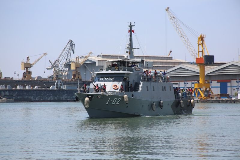 File:KAL Bawean I-02.jpg