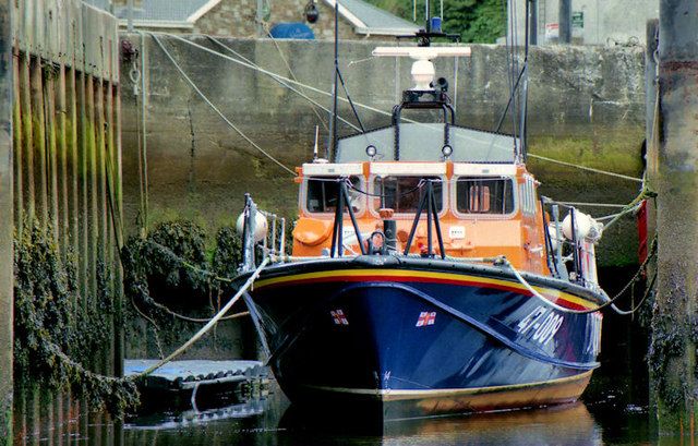 File:Lough Swilly lifeboat-geograph-2757265.jpg