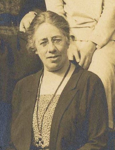 File:Lynda Grier 1929.jpg