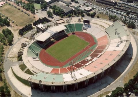 File:Nepstadion1.jpg