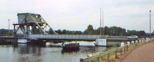 File:OldPegasusBridge.jpg