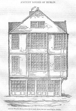 File:Wooden House, Castle Street.jpg