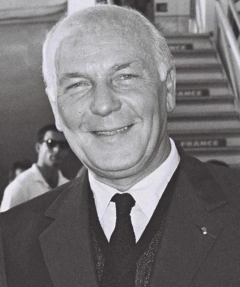 File:Achille Peretti (cropped).jpg