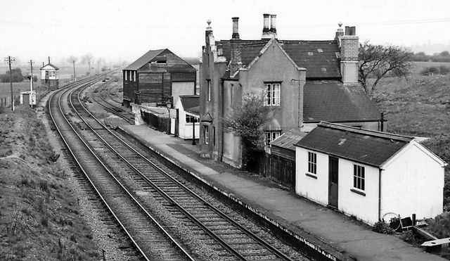 File:Brixworth Station 1910762 f63b11d2.jpg