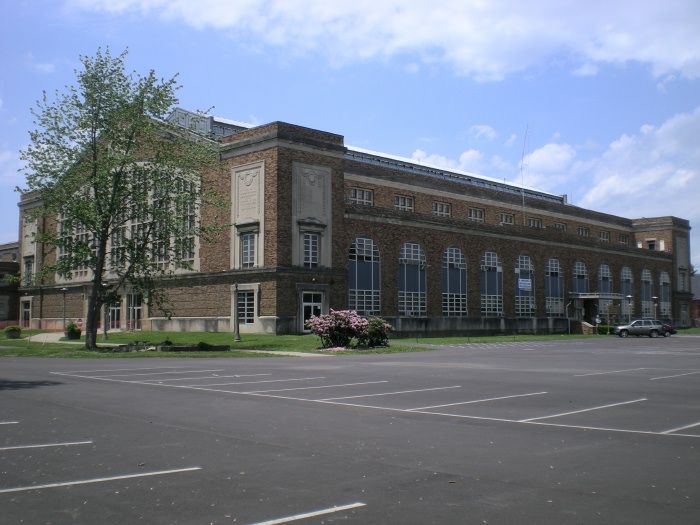 File:Kingston Armory.jpg