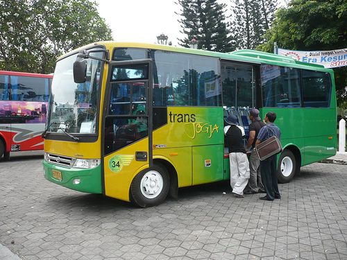 File:Transjogja.jpg