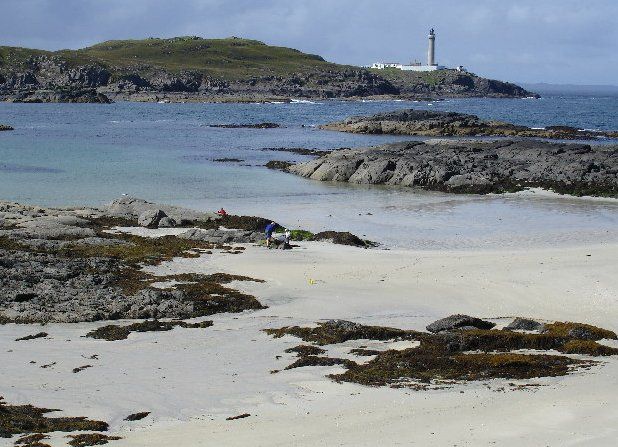 File:Ardnamurchan point.jpg