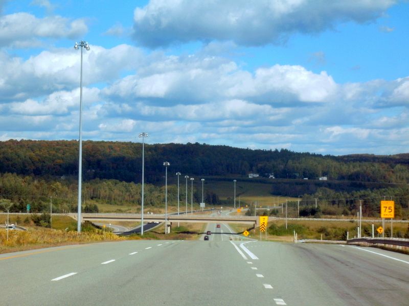 File:Autoroute Louis Bilodeau - panoramio.jpg