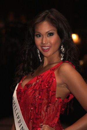 File:Miss Philippines 08 Danielle Castano.jpg