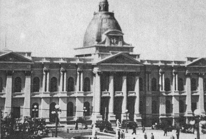 File:Palacio Legislativo Boliviano.jpg