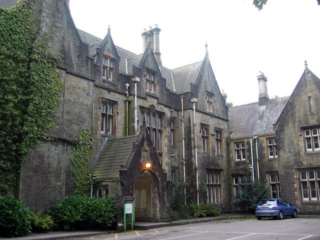 File:Plas Hendrefoelan.jpg