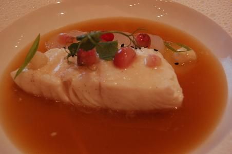 File:Poached halibut in a sesame court bouillon.jpg