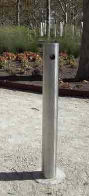 File:Urban Park Bollard Battery Park NYC.jpg