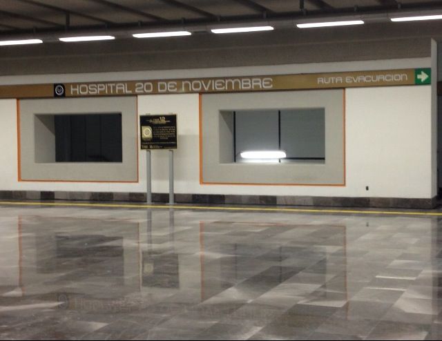 File:Vestibulo estacion 20dn.JPG