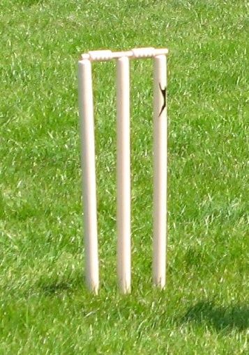 File:Wicket.jpg