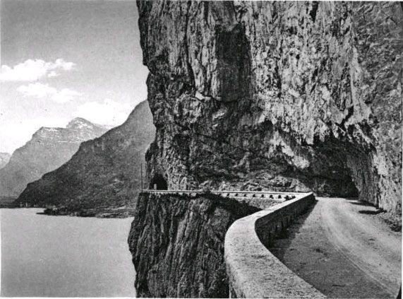 File:Axenstrasse with tunnel in distance.jpg