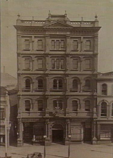 File:Melbourne coffee palace in 1882.jpg