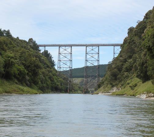 File:Mohaka Viaduct.jpg