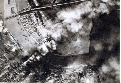 File:Belgrade Bombing-1941.jpg