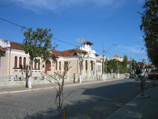 File:COLEGIO JOÃO BRAULIO JUNIOR - panoramio.jpg