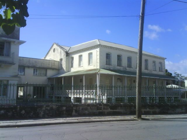 File:Former Supreme Court Coleridge Street Bridgetown-1.jpg