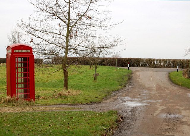 File:Sawbridge phonebox - geograph.org.uk - 1090644.jpg