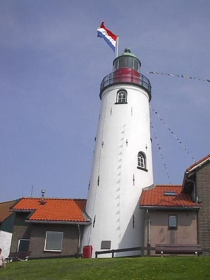 File:Vuurtoren Urk.jpg