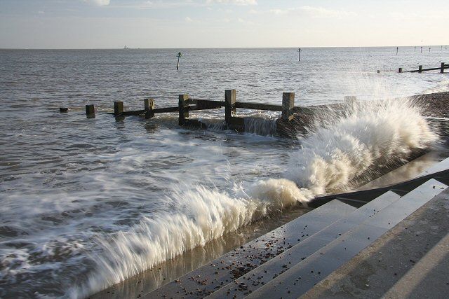 File:Wave power - geograph.org.uk - 711806.jpg