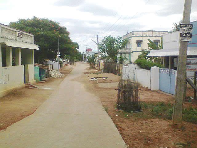 File:Alampattu street.jpg