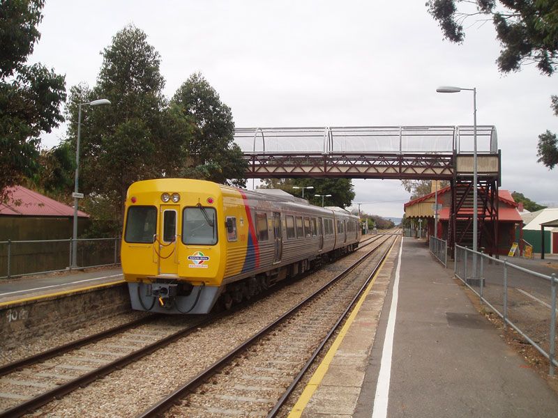 File:Alberton station.jpg