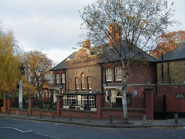 File:Old Bull and Bush Pub.jpg