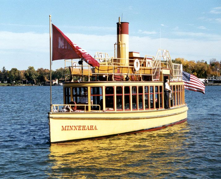 File:TCRT Express Boat Minnehaha.jpg