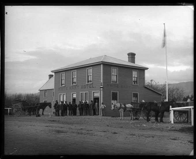 File:White Hart Hotel Richmond.jpg