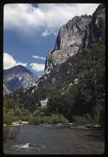 File:Zumwalt Meadows Kings Canyon (27511218566).jpg