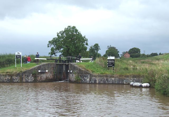 File:Hurleston Junction.jpg