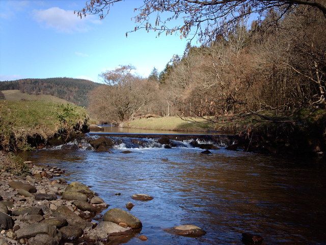 File:Kip Water - geograph.org.uk - 140393.jpg